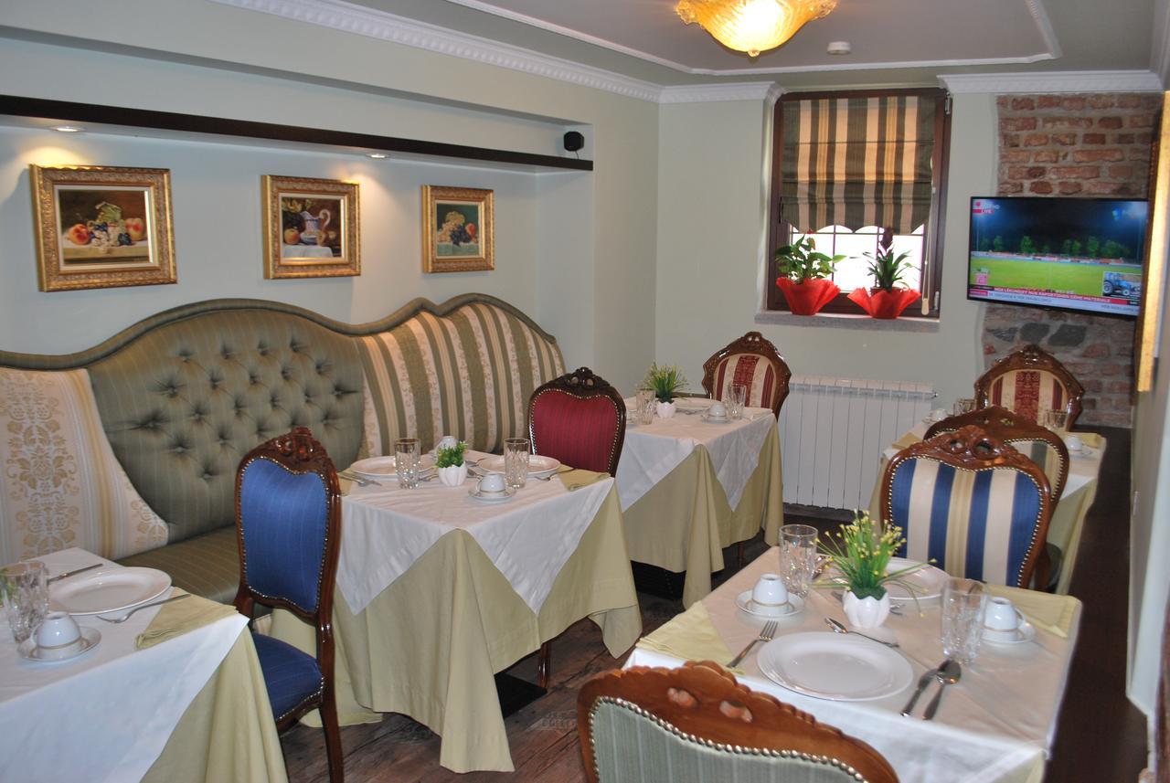 Hotel Vila Sigal 科尔察 外观 照片